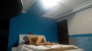 Доведох зашеметяваща бразилска тийнейджърка в хотела за сексуален контакт